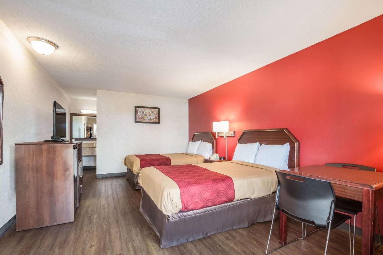 Economy Inn Norge Экстерьер фото