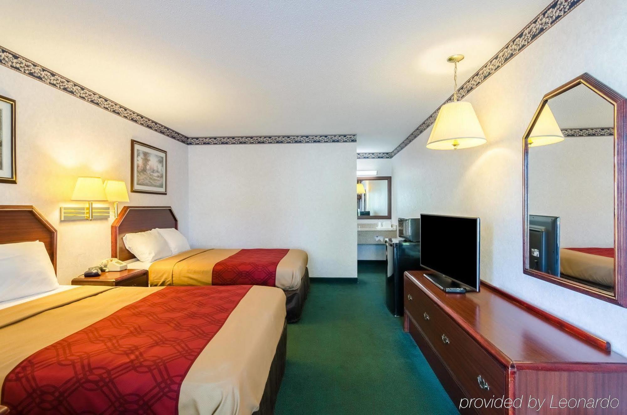 Economy Inn Norge Экстерьер фото